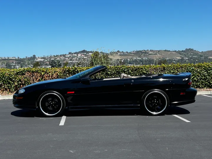 BLACK, 1999 CHEVROLET CAMARO Image 4