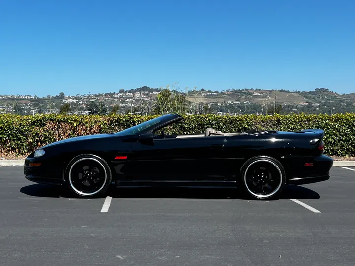 BLACK, 1999 CHEVROLET CAMARO Image 5