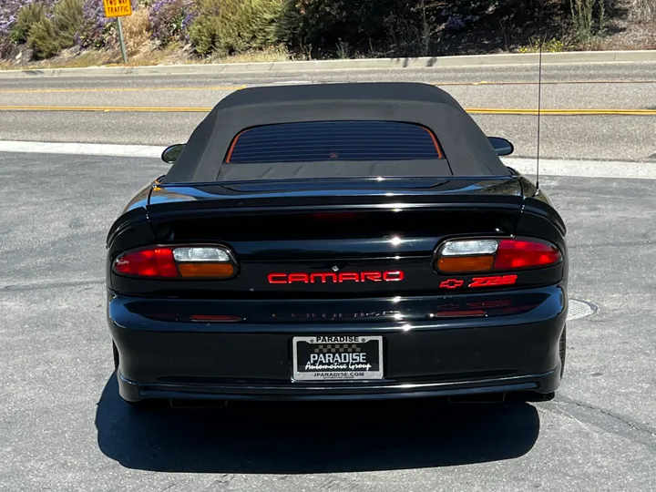 BLACK, 1999 CHEVROLET CAMARO Image 20