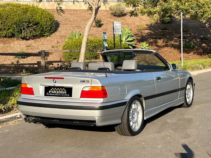 SILVER, 1998 BMW M3 Image 5