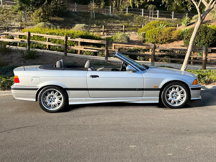 SILVER, 1998 BMW M3 Image 4