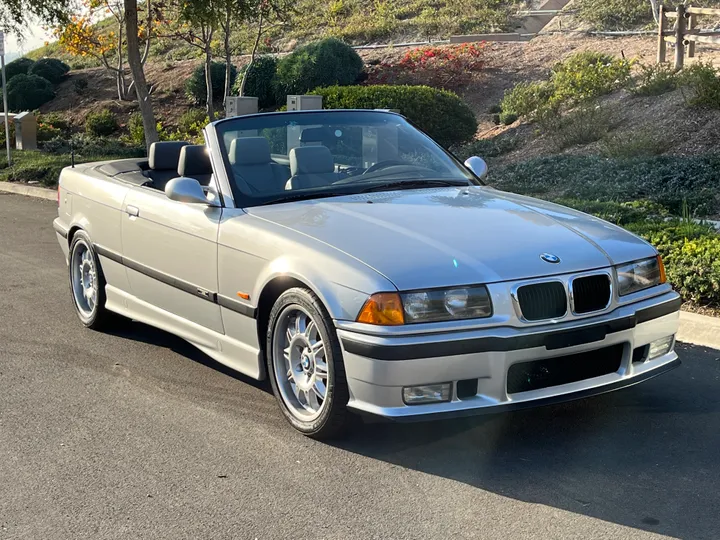 SILVER, 1998 BMW M3 Image 3