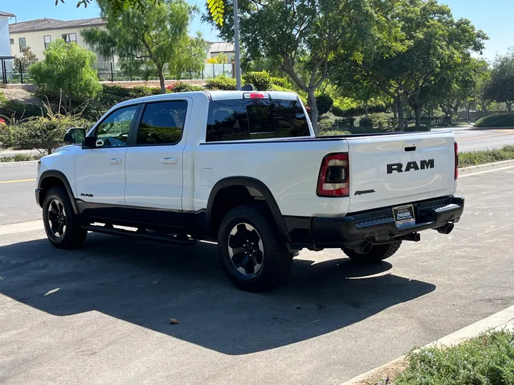 WHITE, 2020 RAM 1500 Image 4