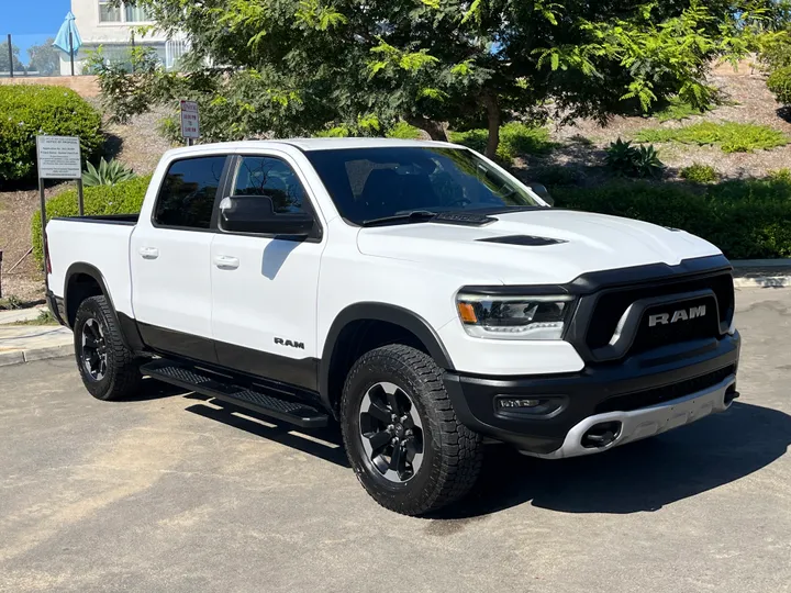 WHITE, 2020 RAM 1500 Image 32