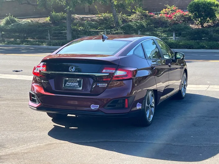 BURGUNDY, 2018 HONDA CLARITY PLUG-IN HYBRID Image 6