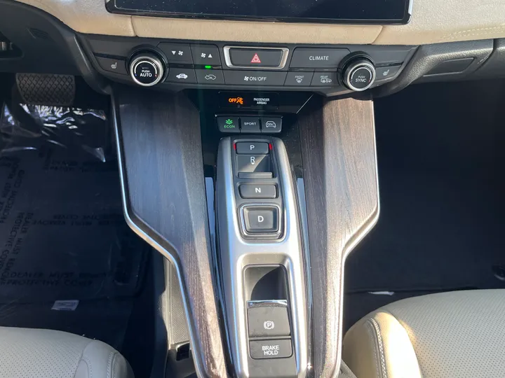 BURGUNDY, 2018 HONDA CLARITY PLUG-IN HYBRID Image 23