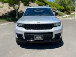 SILVER, 2022 JEEP GRAND CHEROKEE L Thumnail Image 2