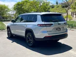 SILVER, 2022 JEEP GRAND CHEROKEE L Thumnail Image 5