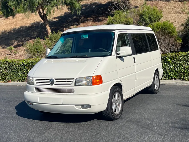 WHITE, 2003 VOLKSWAGEN EUROVAN Image 9