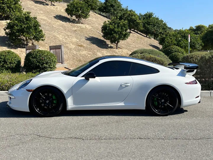 WHITE, 2014 PORSCHE 911 Image 4