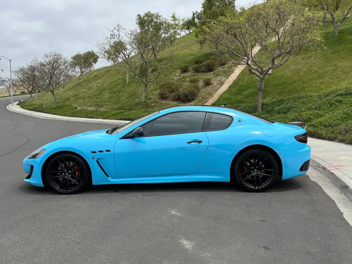 BLUE, 2013 MASERATI GRANTURISMO Image 4