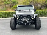 WHITE, 2017 JEEP WRANGLER UNLIMITED Thumnail Image 2