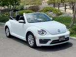 WHITE, 2018 VOLKSWAGEN BEETLE CONVERTIBLE Thumnail Image 10