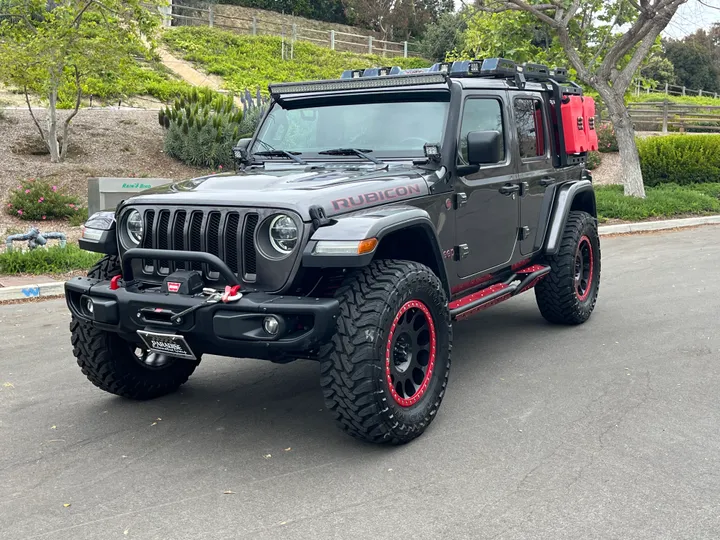 GRAY, 2018 JEEP WRANGLER UNLIMITED Image 3