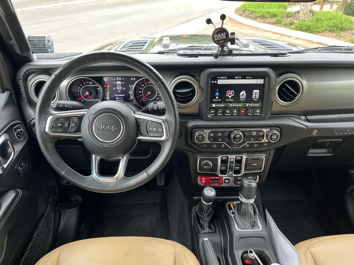 GRAY, 2018 JEEP WRANGLER UNLIMITED Image 22