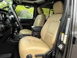 GRAY, 2018 JEEP WRANGLER UNLIMITED Thumnail Image 25