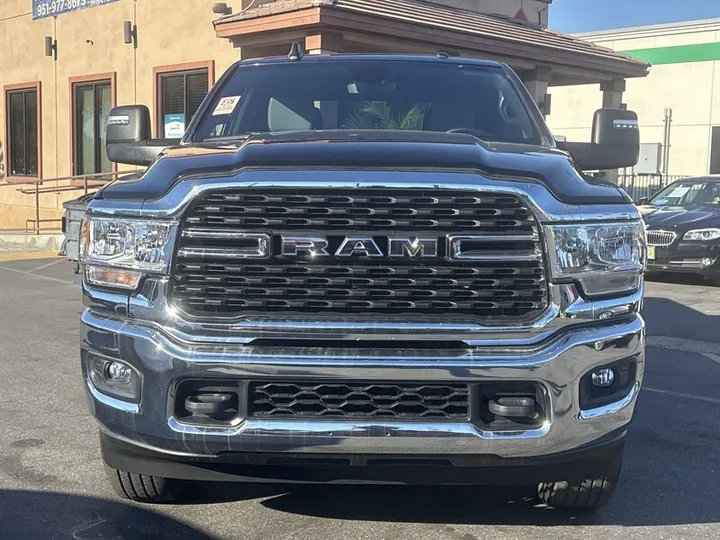 BLACK, 2024 RAM 2500 Image 12