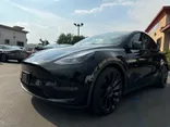 BLACK, 2022 TESLA MODEL Y Thumnail Image 3