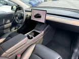 BLACK, 2022 TESLA MODEL Y Thumnail Image 38