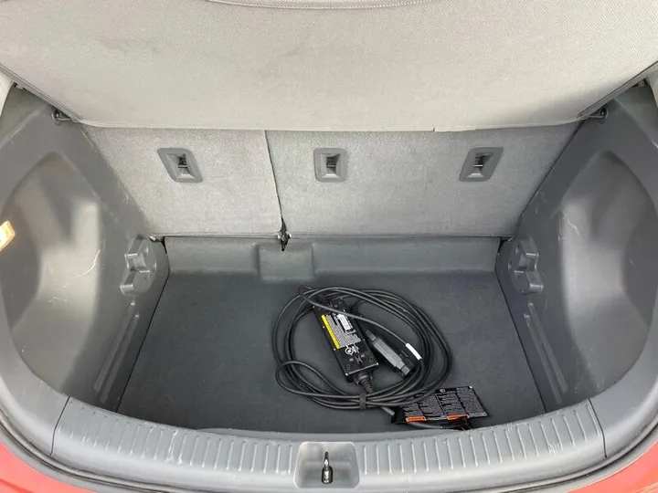 ORANGE, 2020 CHEVROLET BOLT EV Image 21