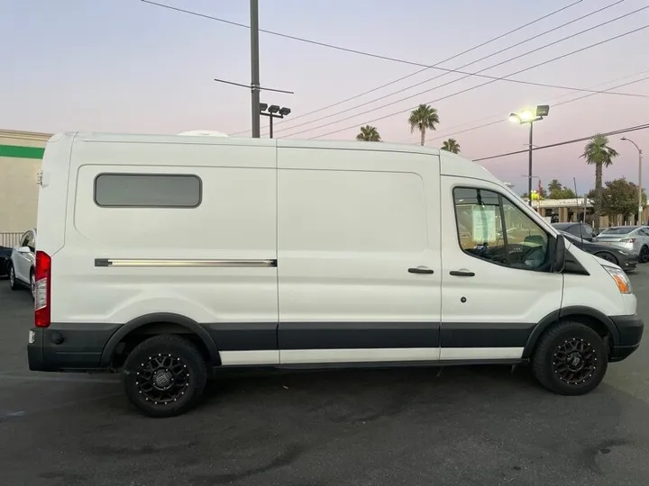 WHITE, 2016 FORD TRANSIT Image 13