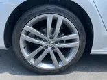 SILVER, 2017 VOLKSWAGEN PASSAT Thumnail Image 25