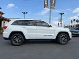 WHITE, 2019 JEEP GRAND CHEROKEE Thumnail Image 8