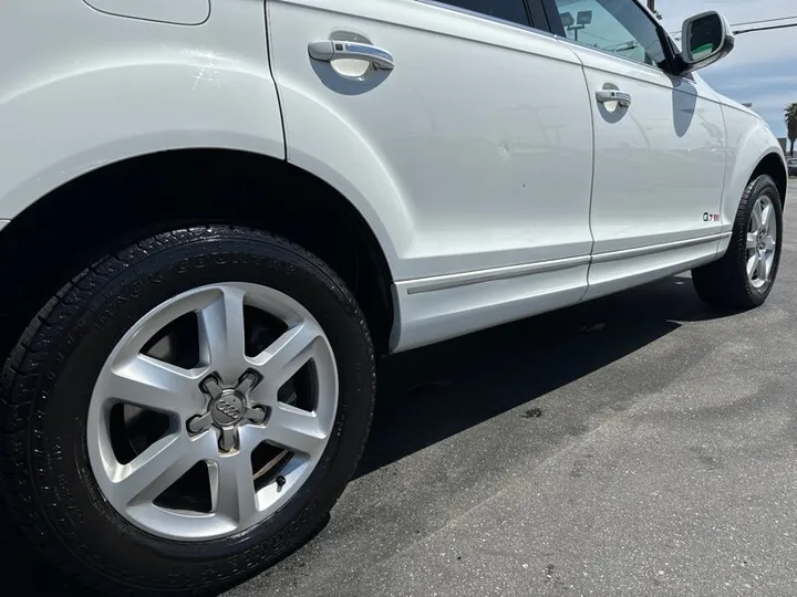 WHITE, 2015 AUDI Q7 Image 20