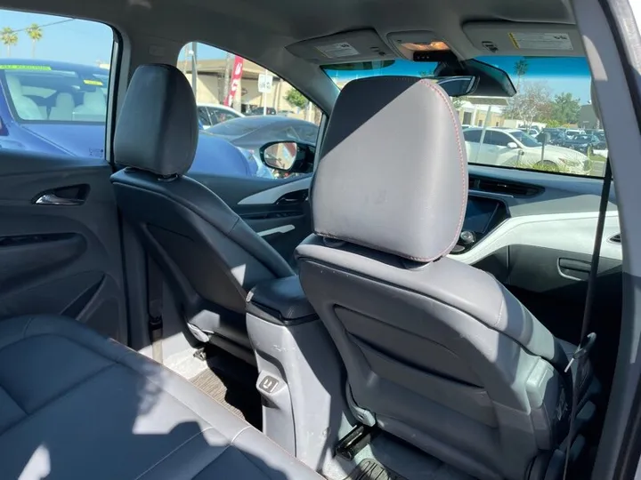 SILVER, 2021 CHEVROLET BOLT EV Image 29