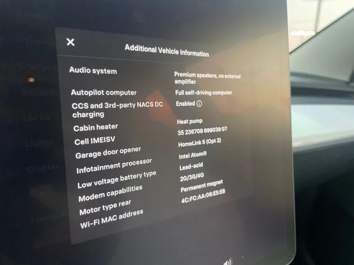 WHITE, 2021 TESLA MODEL 3 Image 21