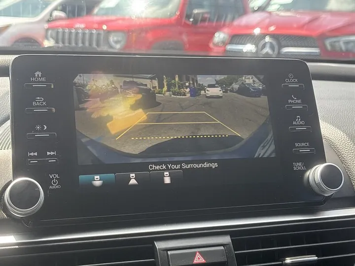 2019 HONDA ACCORD Image 31
