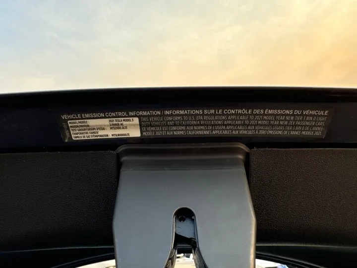 GRAY, 2021 TESLA MODEL 3 Image 11