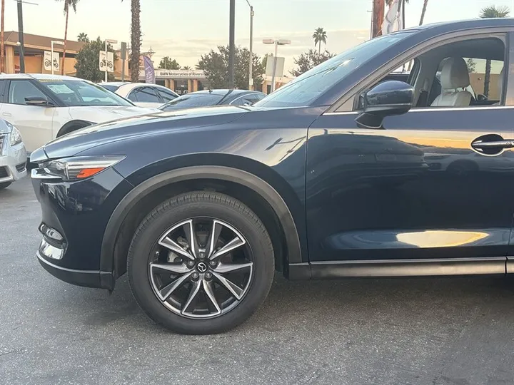 BLACK, 2018 MAZDA CX-5 Image 3