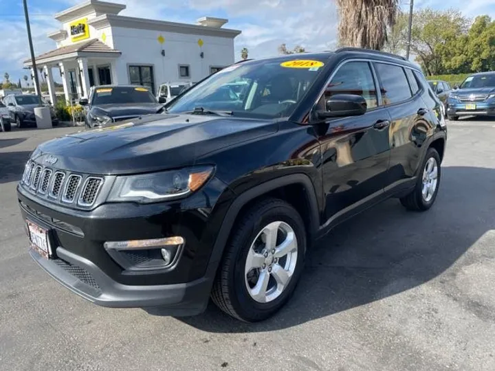 BLACK, 2018 JEEP COMPASS Image 3