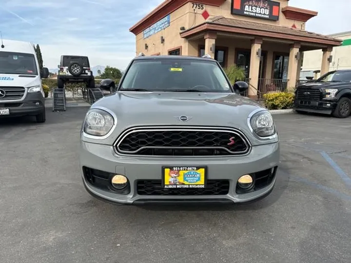 GRAY, 2019 MINI COUNTRYMAN Image 3