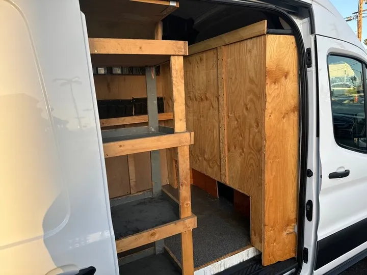 WHITE, 2022 FORD E-TRANSIT Image 35