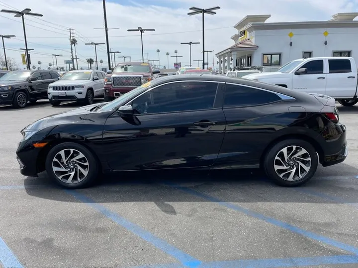 BLACK, 2020 HONDA CIVIC Image 5