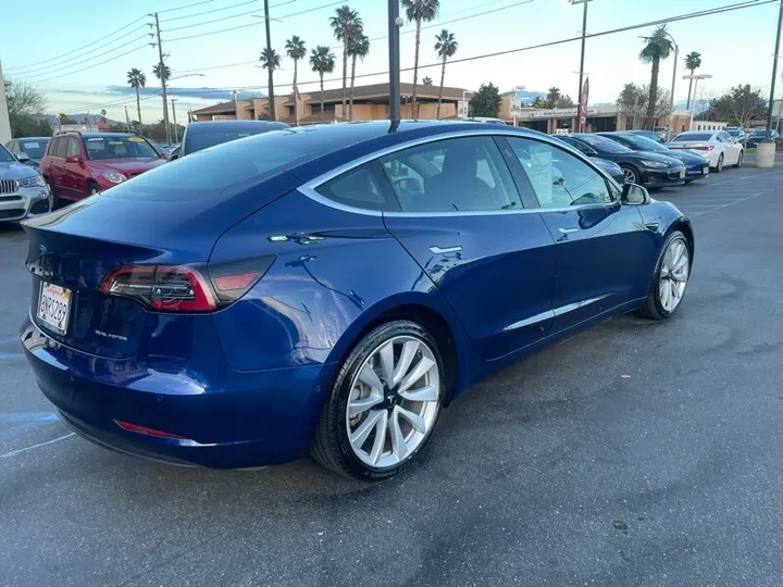 BLUE, 2020 TESLA MODEL 3 Image 8