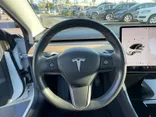 WHITE, 2018 TESLA MODEL 3 Thumnail Image 19