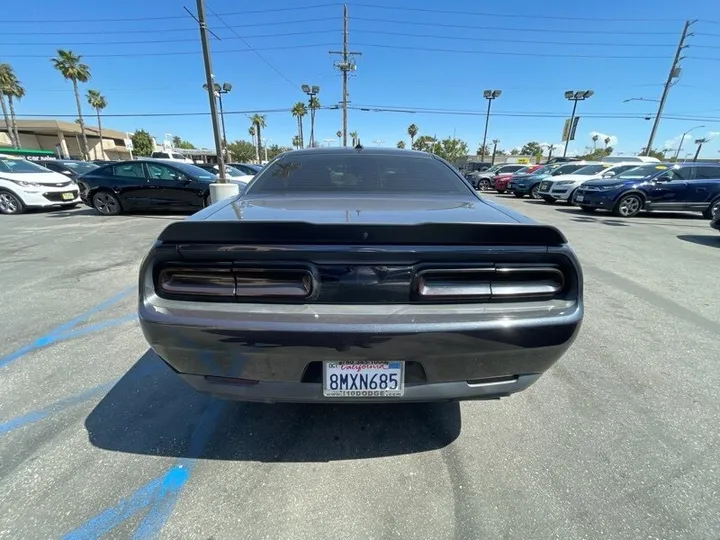 GRAY, 2016 DODGE CHALLENGER Image 9