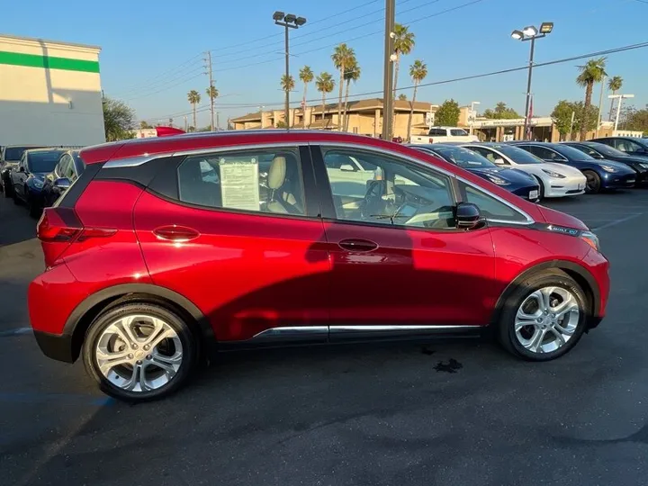 BURGUNDY, 2021 CHEVROLET BOLT EV Image 9