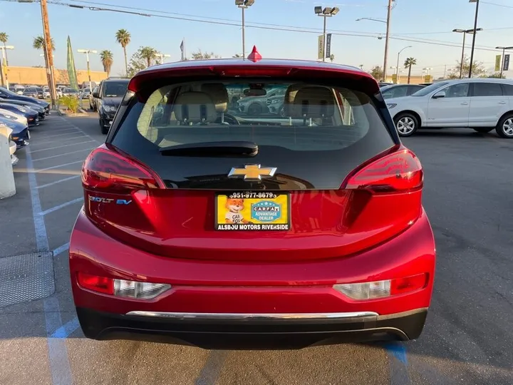 BURGUNDY, 2021 CHEVROLET BOLT EV Image 7