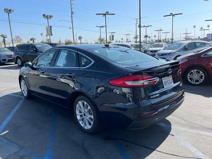 BLUE, 2020 FORD FUSION ENERGI Image 6