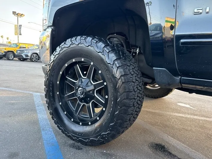 BLACK, 2019 CHEVROLET SILVERADO 1500 LD Image 9