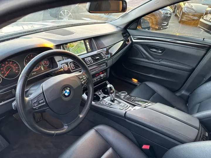 GRAY, 2014 BMW 5-SERIES Image 20