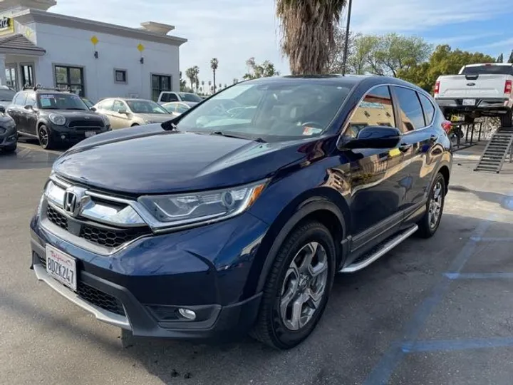 BLUE, 2018 HONDA CR-V Image 4