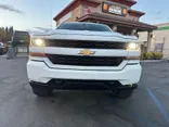 WHITE, 2018 CHEVROLET SILVERADO 1500 Thumnail Image 4