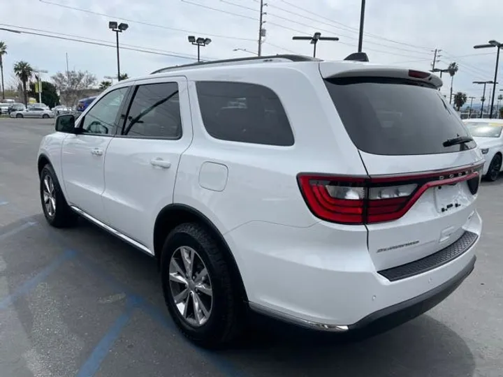 WHITE, 2016 DODGE DURANGO Image 21