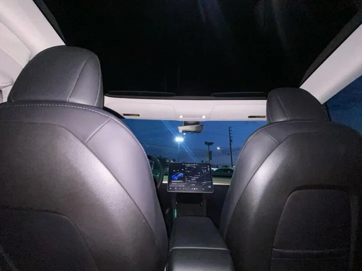 BLUE, 2018 TESLA MODEL 3 Image 26