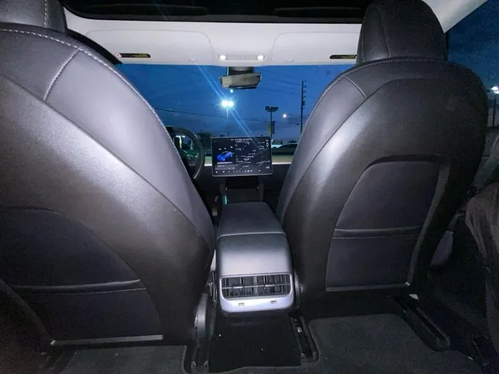 BLUE, 2018 TESLA MODEL 3 Image 25